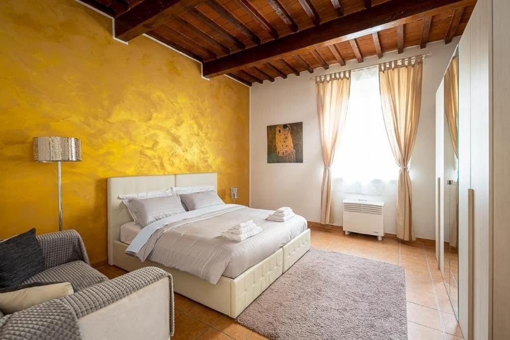 Santa Rosa Apartment - Oltrarno ฟลอเรนซ์ ภายนอก รูปภาพ