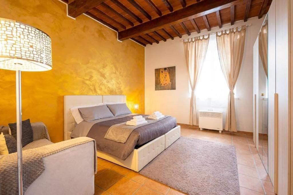 Santa Rosa Apartment - Oltrarno ฟลอเรนซ์ ภายนอก รูปภาพ